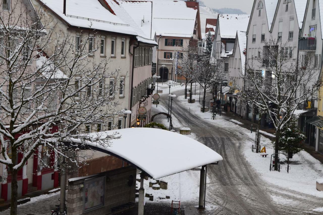 Outlet Fewo Metzingen Μέτσινγκεν Εξωτερικό φωτογραφία